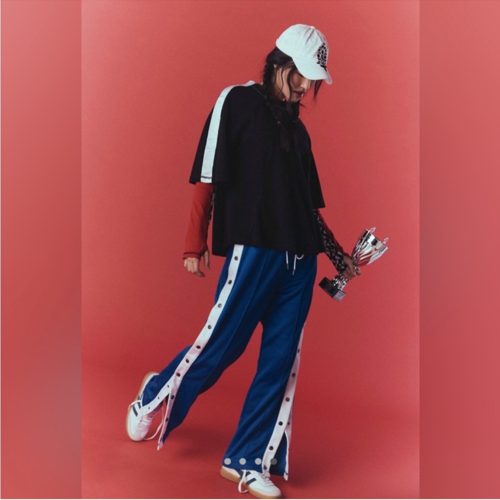 NEW Free People She’s A Star Tee Oversized Tee XS - Picture 4 of 8